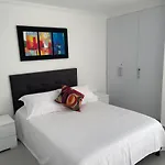 Hermoso Apartamento, con vista al mar, en Cartagena de Indias, dos cuartos