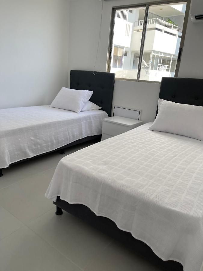 Hermoso Apartamento, Con Vista Al Mar, En De Indias, Dos Cuartos *