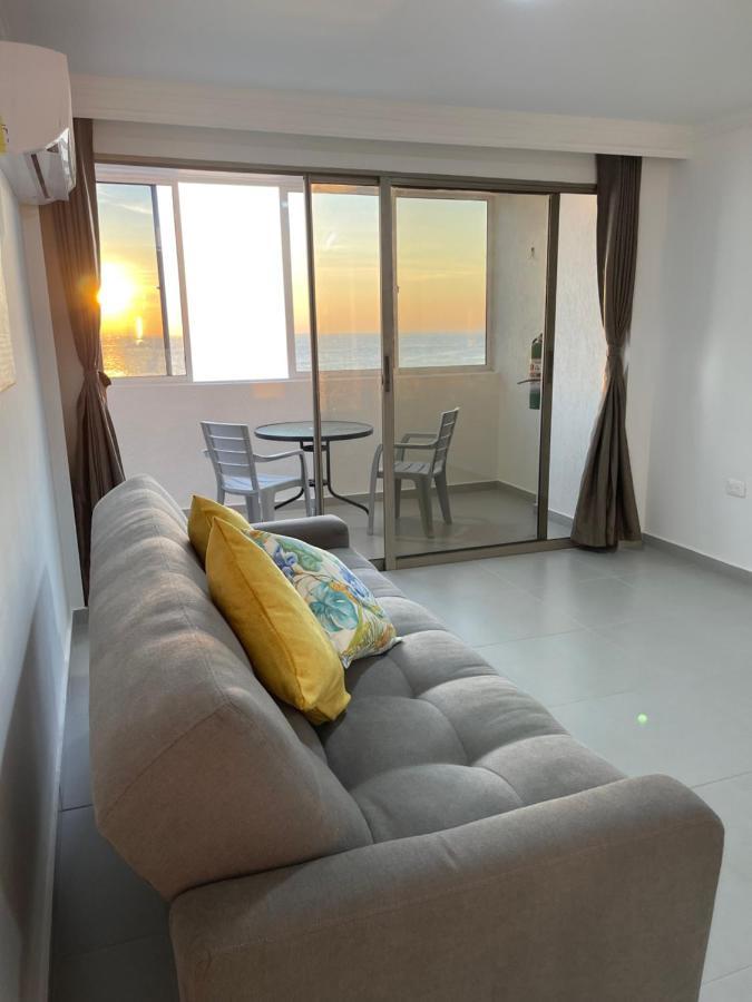 Hermoso Apartamento, Con Vista Al Mar, En De Indias, Dos Cuartos *