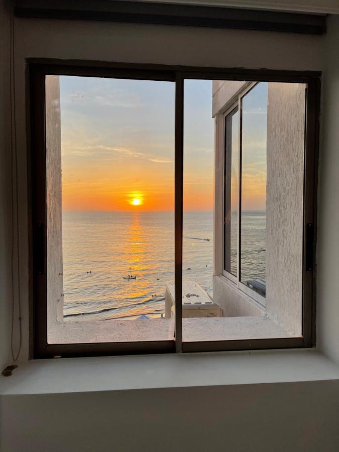 Apartamento Hermoso Apartamento, Con Vista Al Mar, En De Indias, Dos Cuartos