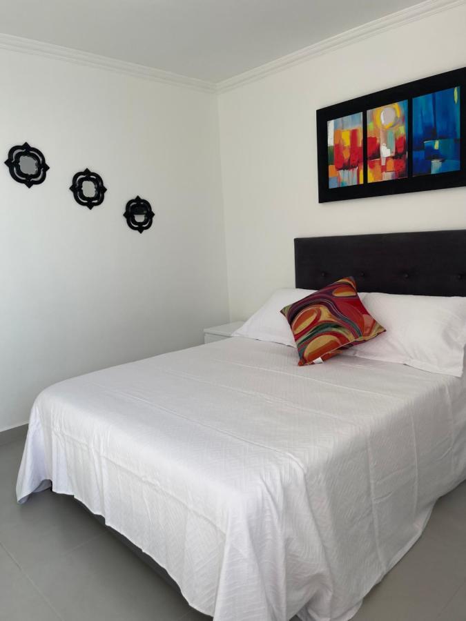 Hermoso Apartamento, Con Vista Al Mar, En De Indias, Dos Cuartos