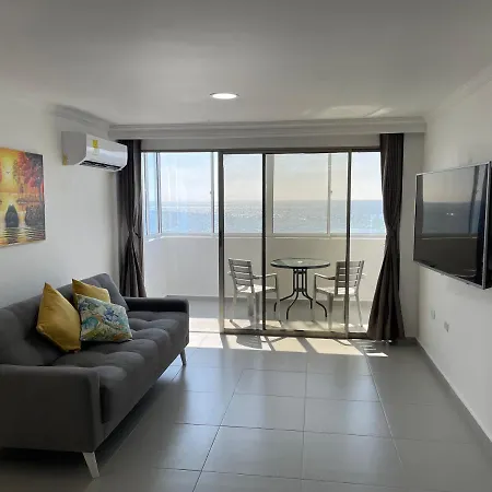 Apartamento Hermoso Apartamento, Con Vista Al Mar, En De Indias, Dos Cuartos *